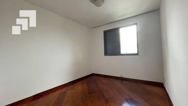 Apartamento para alugar com 4 quartos, 170m² - Foto 12