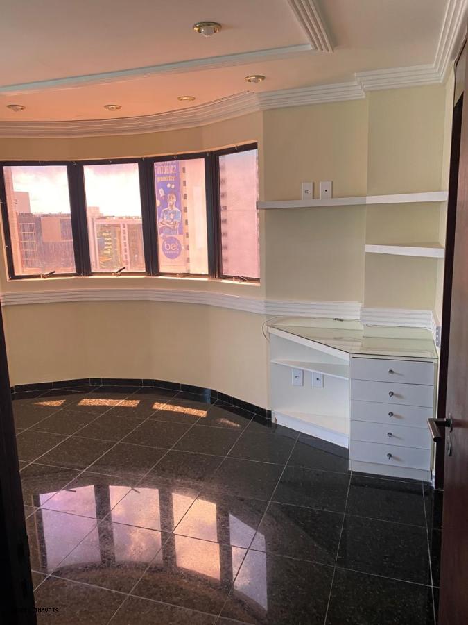 Apartamento para alugar com 2 quartos, 68m² - Foto 15