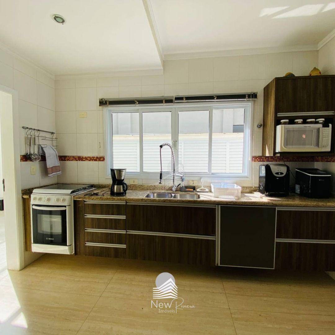 Casa de Condomínio para alugar com 5 quartos, 340m² - Foto 48