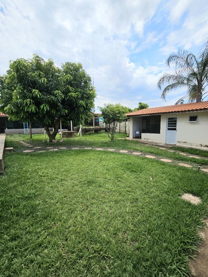 Casa à venda com 3 quartos, 800m² - Foto 4