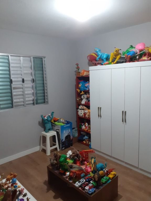 Sobrado à venda com 6 quartos, 166m² - Foto 28