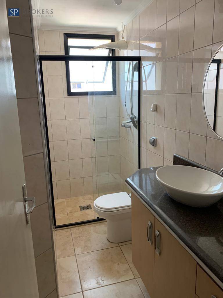 Apartamento à venda com 3 quartos, 117m² - Foto 6