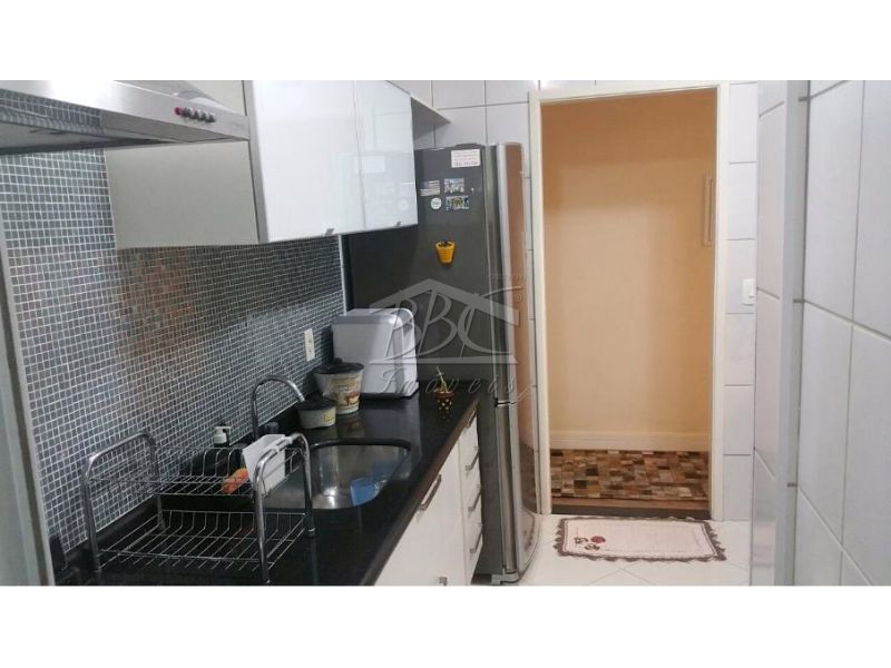 Apartamento à venda com 2 quartos, 70m² - Foto 7