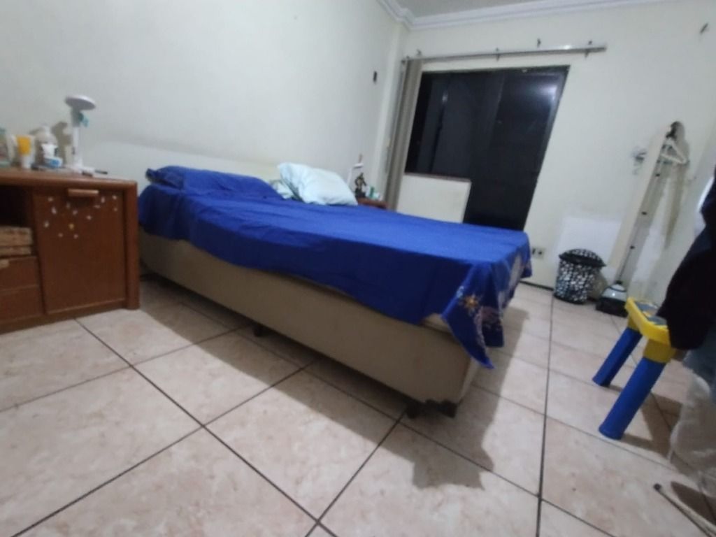 Apartamento à venda com 3 quartos, 140m² - Foto 8