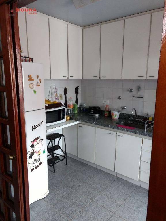 Apartamento à venda com 3 quartos, 85m² - Foto 4