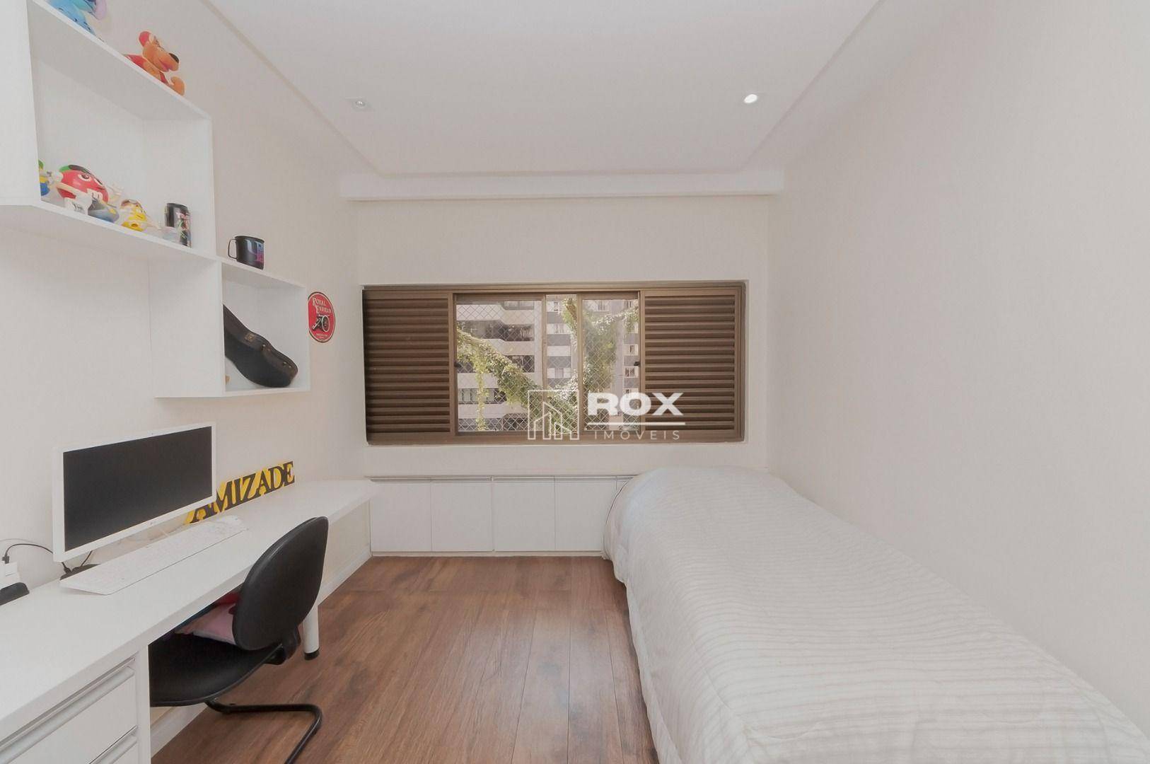 Apartamento à venda com 4 quartos, 266m² - Foto 49