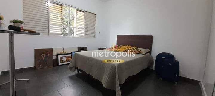 Sobrado à venda com 2 quartos, 250m² - Foto 14