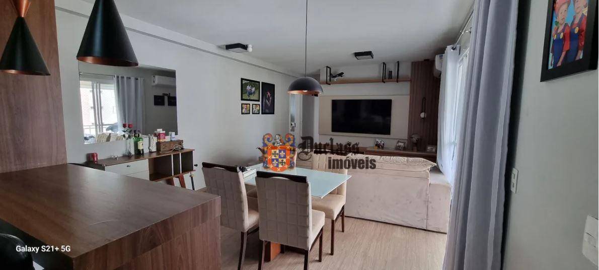 Apartamento à venda com 3 quartos, 94m² - Foto 1