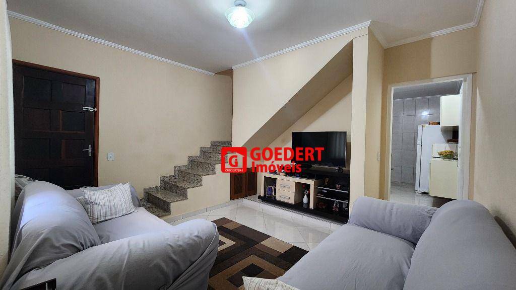 Sobrado à venda com 3 quartos, 183m² - Foto 9