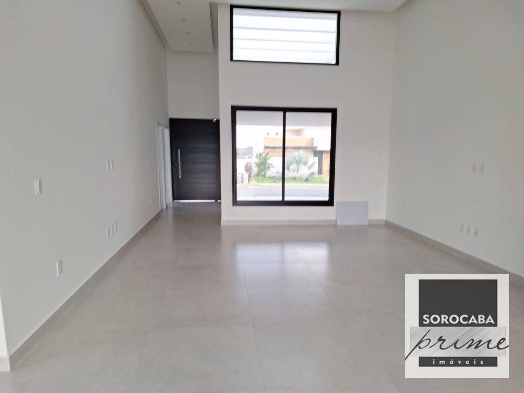 Casa de Condomínio à venda com 3 quartos, 248m² - Foto 2