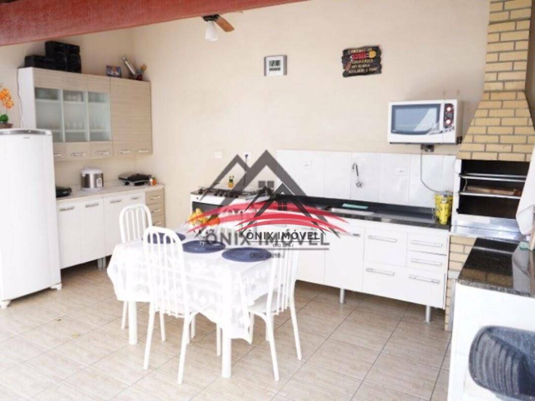 Casa de Condomínio à venda com 3 quartos, 200m² - Foto 18