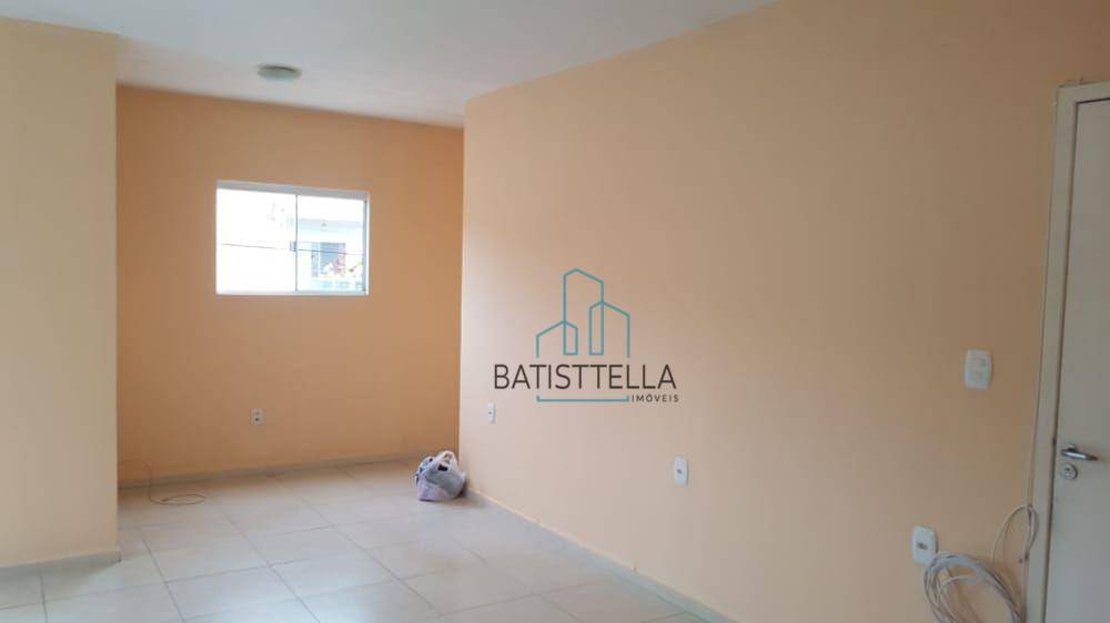 Apartamento à venda com 2 quartos, 65m² - Foto 4