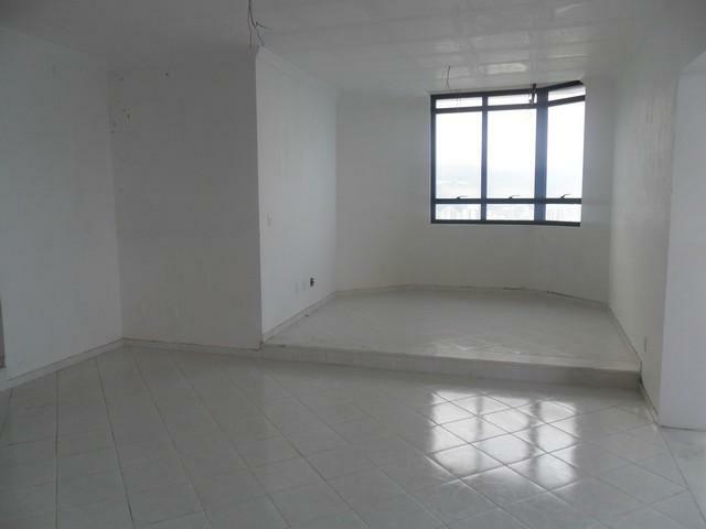 Apartamento à venda e aluguel com 4 quartos, 225m² - Foto 5