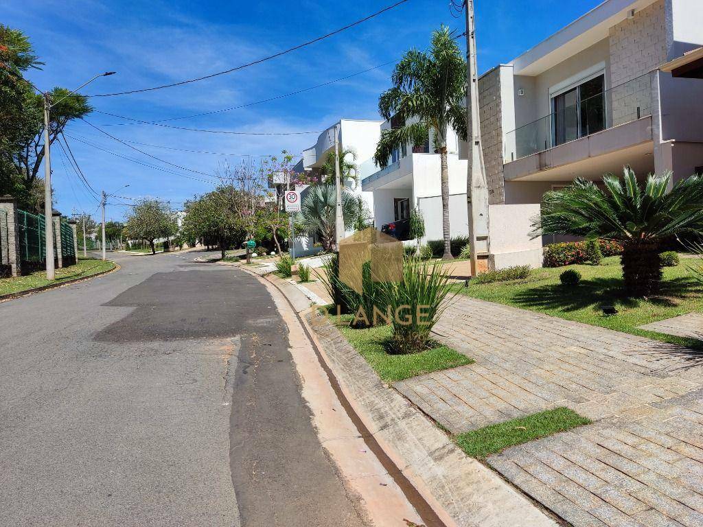 Casa de Condomínio à venda com 4 quartos, 269m² - Foto 26