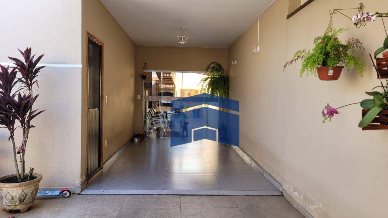 Sobrado à venda com 3 quartos, 146m² - Foto 3