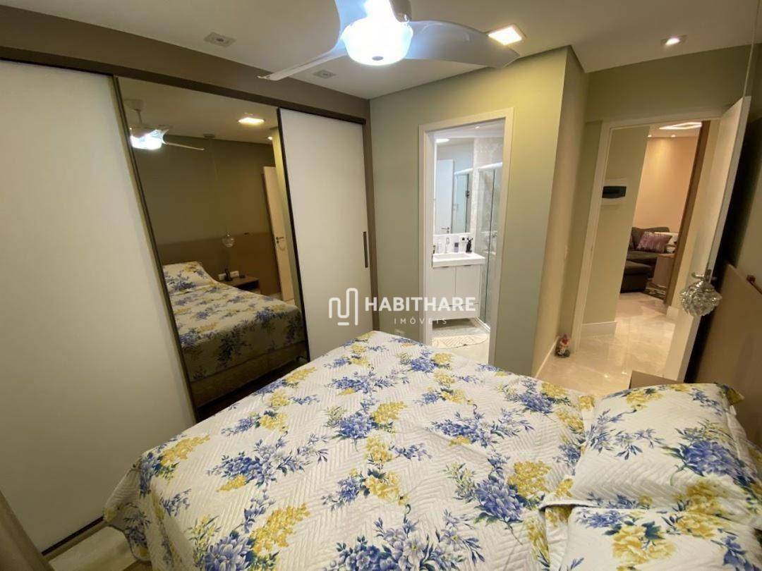 Apartamento à venda com 2 quartos, 66m² - Foto 24