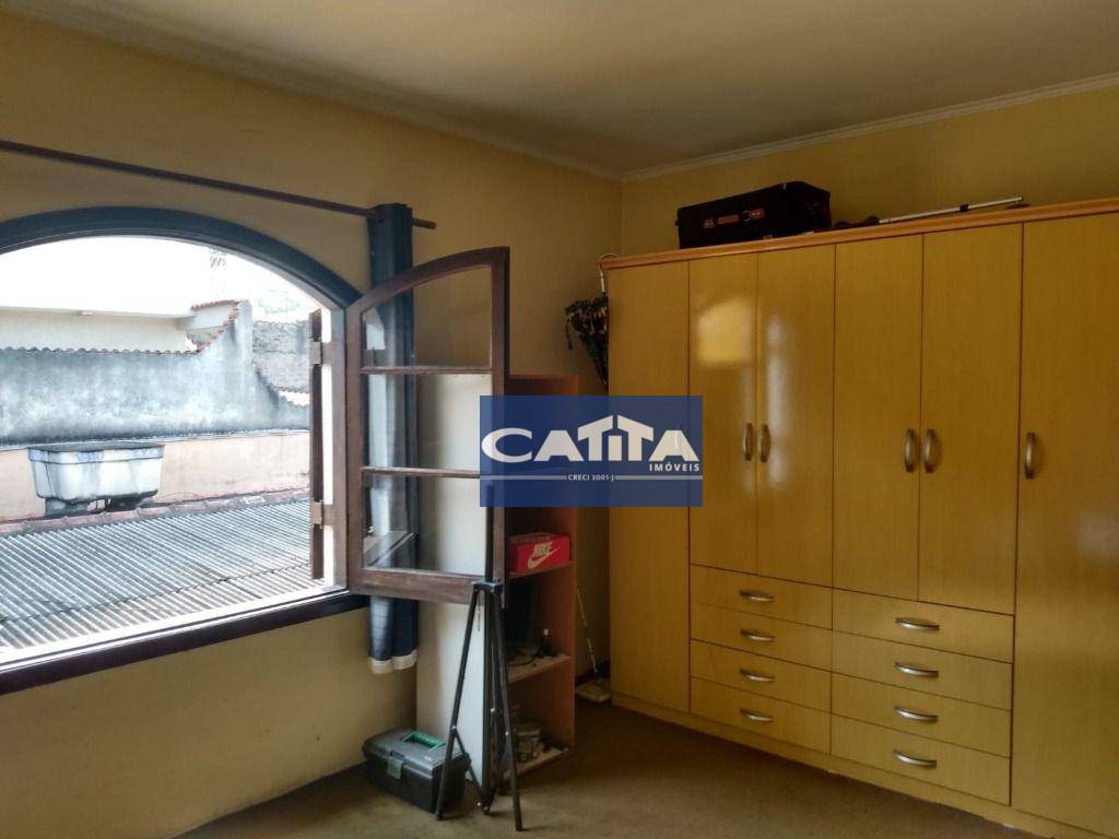 Casa à venda com 4 quartos, 245m² - Foto 14