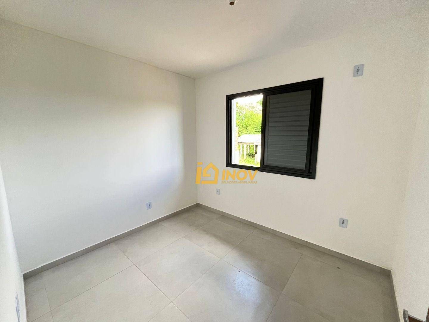 Apartamento à venda com 2 quartos, 70m² - Foto 6