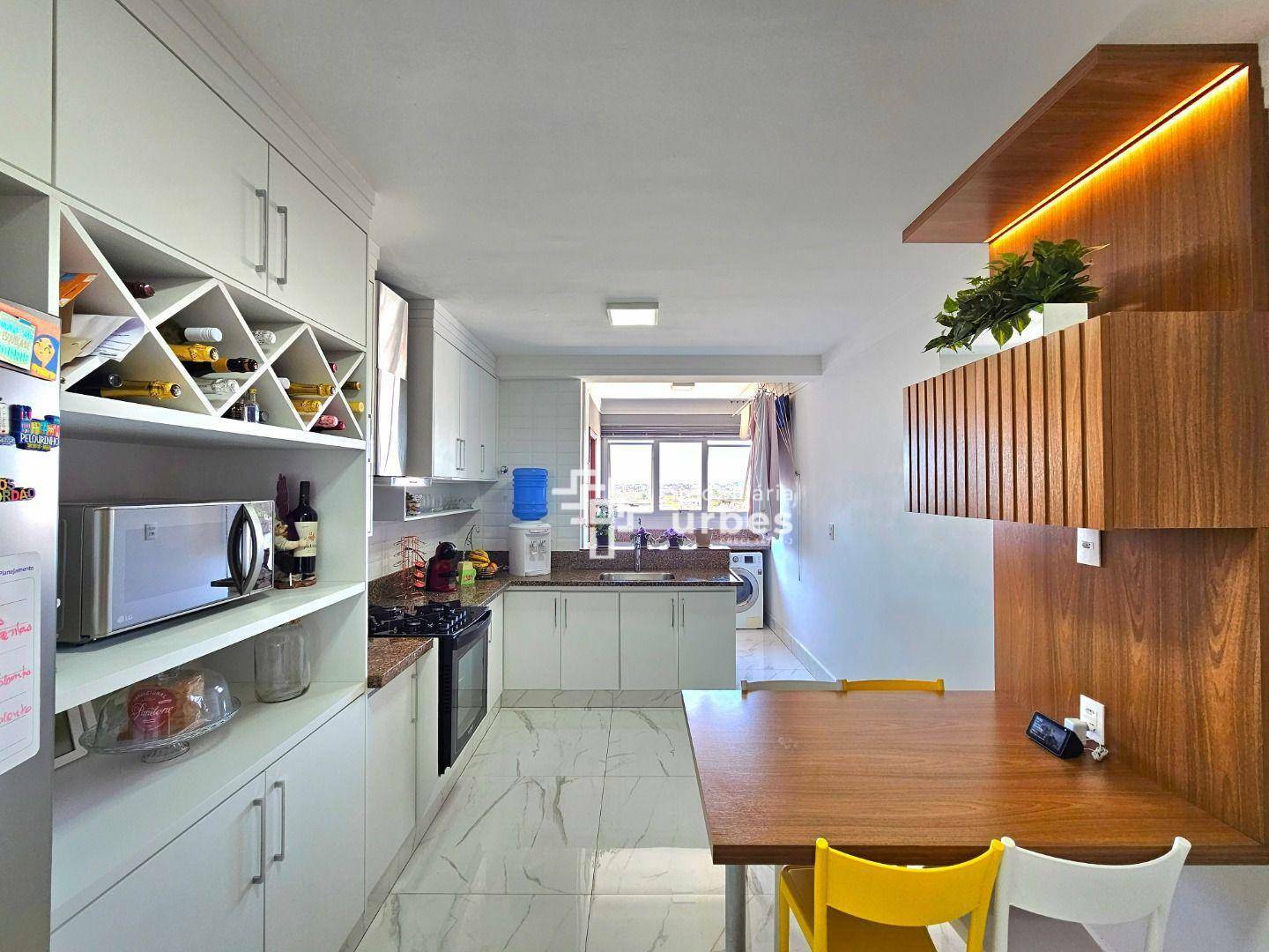 Apartamento à venda com 3 quartos, 119m² - Foto 7