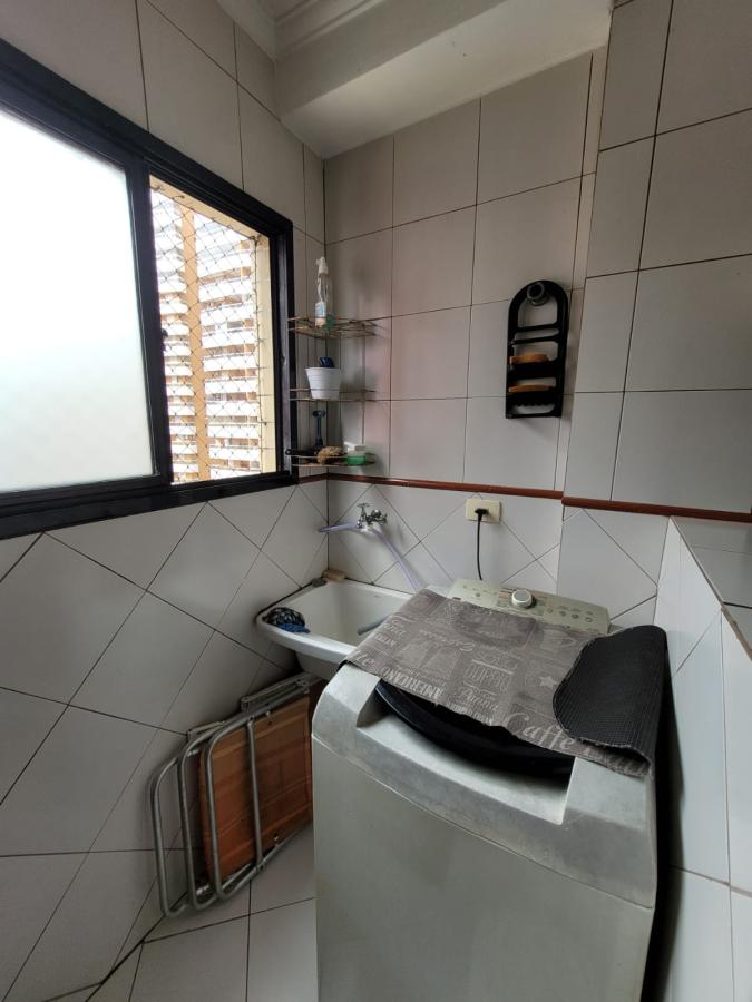 Apartamento à venda com 1 quarto, 53m² - Foto 10