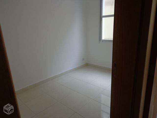 Apartamento à venda com 2 quartos, 65m² - Foto 11