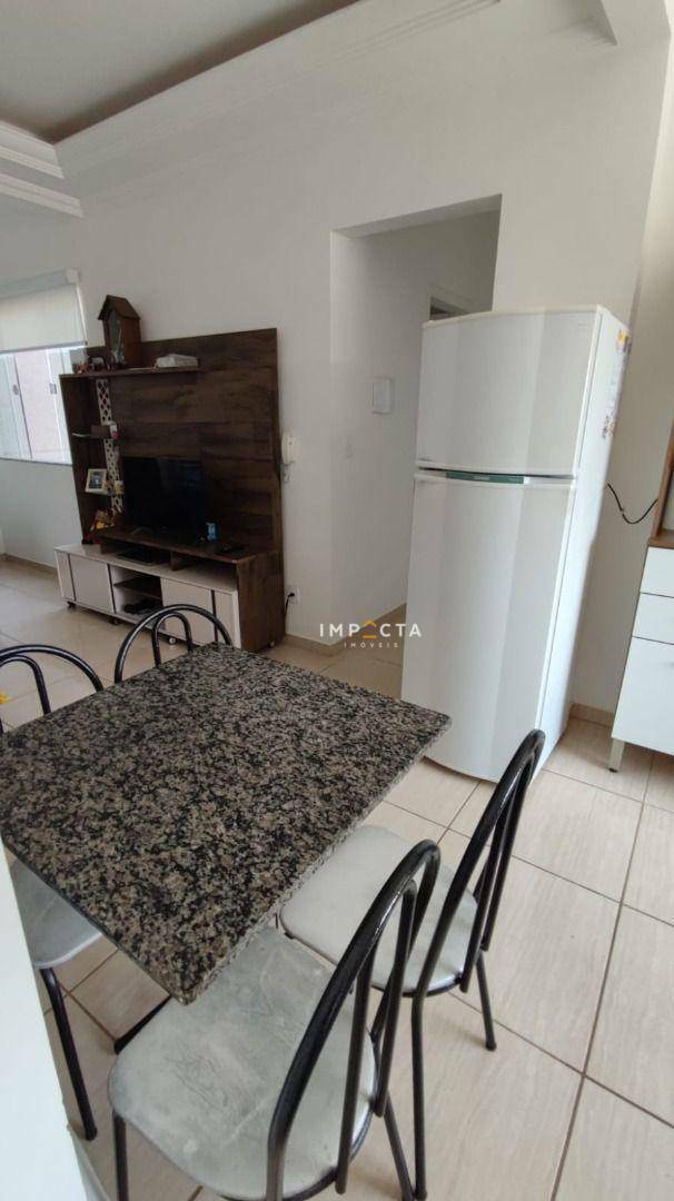 Apartamento à venda com 2 quartos, 60m² - Foto 13