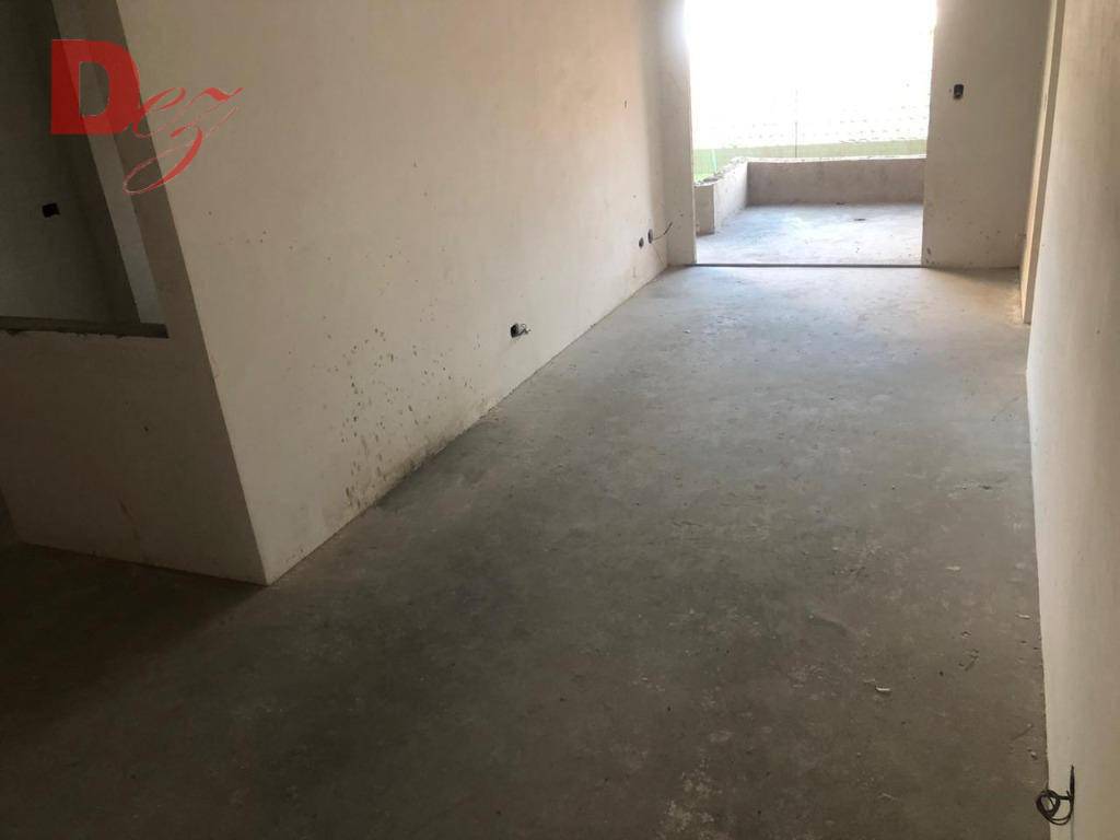 Apartamento à venda com 2 quartos, 83m² - Foto 11