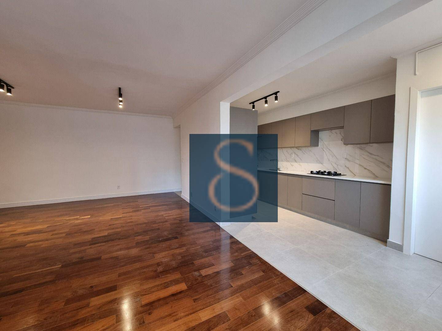 Apartamento à venda com 3 quartos, 92m² - Foto 5