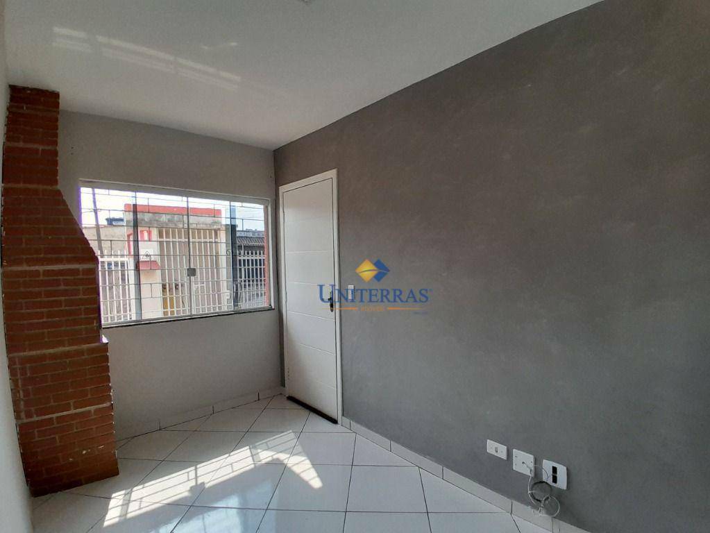 Apartamento para alugar com 2 quartos, 49m² - Foto 4