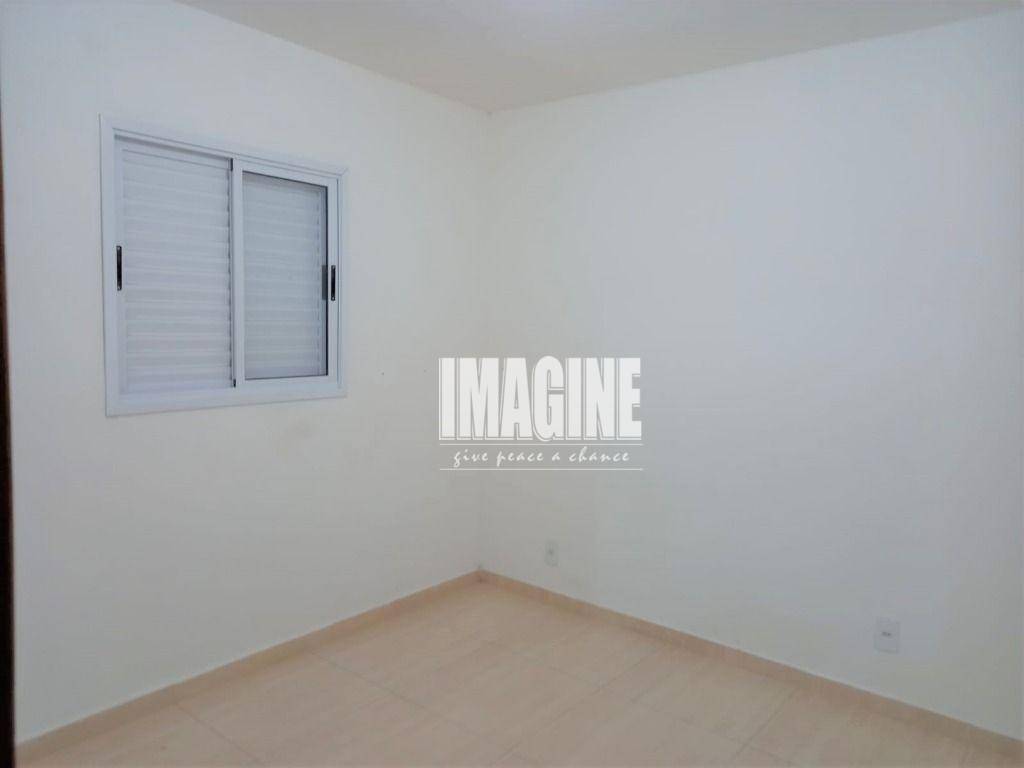 Apartamento para alugar com 2 quartos, 40m² - Foto 20