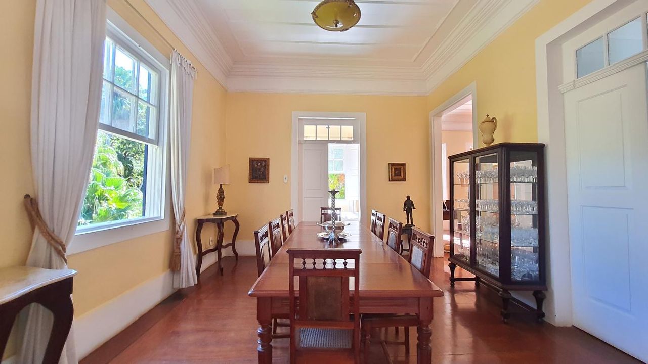 Fazenda à venda com 10 quartos, 371734m² - Foto 11