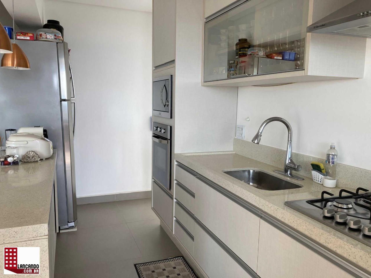 Apartamento à venda com 3 quartos, 105m² - Foto 13