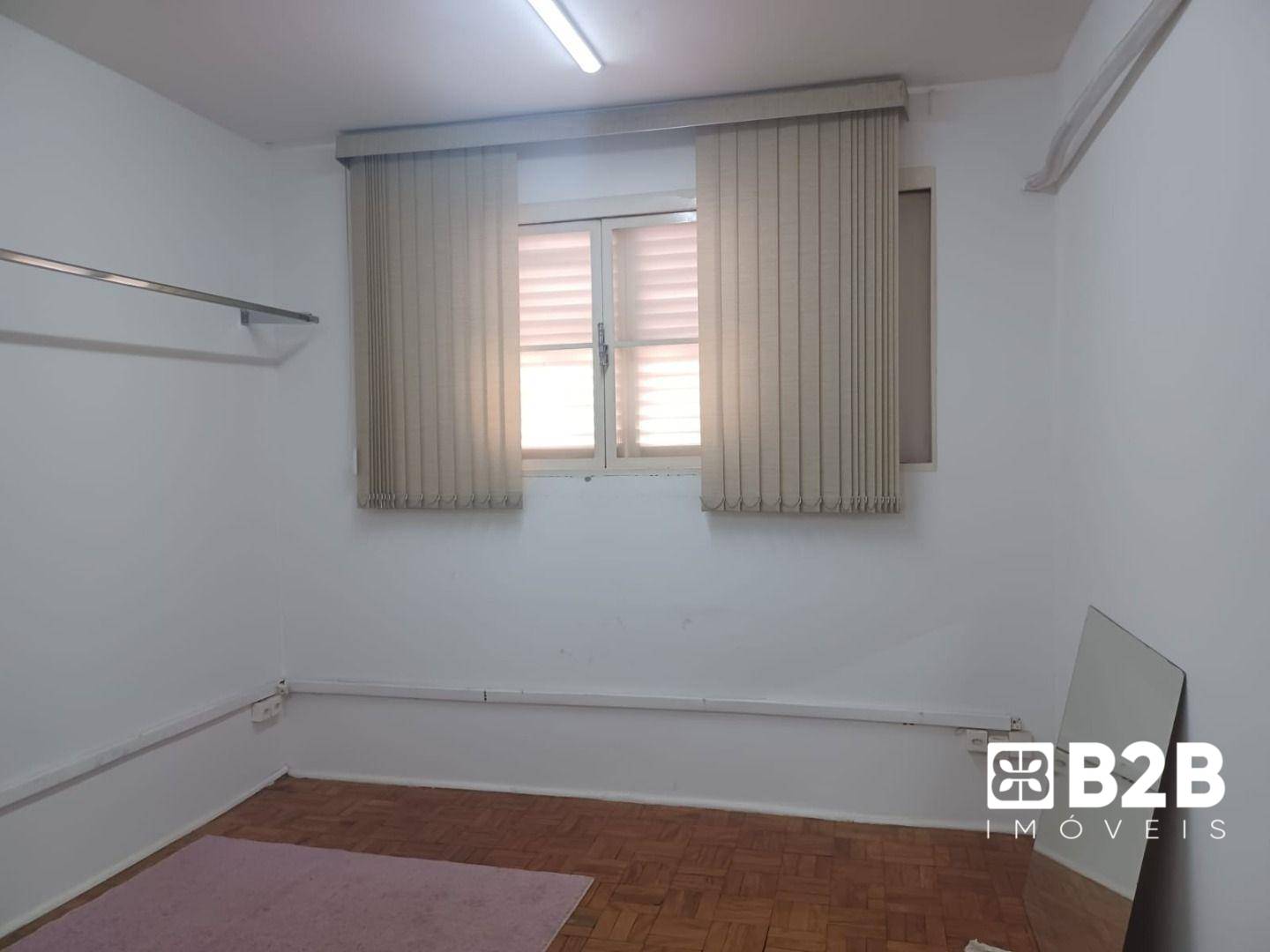Casa, 5 quartos, 226 m² - Foto 4