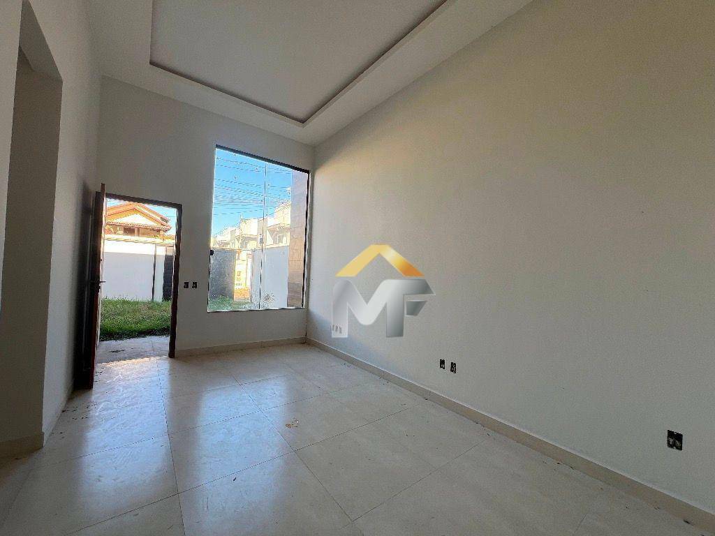 Casa à venda com 3 quartos, 79m² - Foto 3