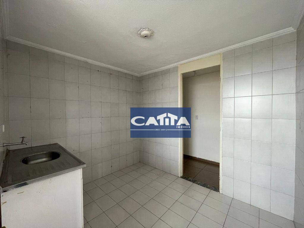 Apartamento para alugar com 2 quartos, 65m² - Foto 4