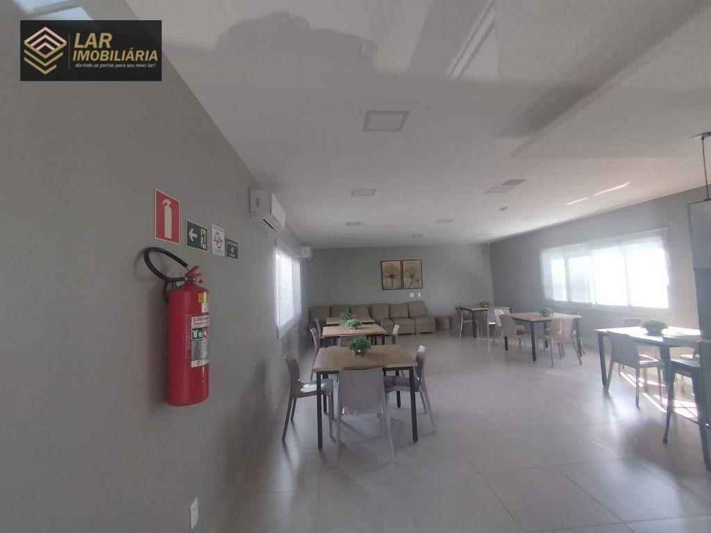 Apartamento à venda com 2 quartos, 42m² - Foto 10