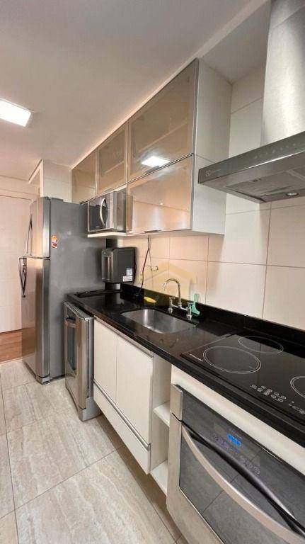 Apartamento à venda com 2 quartos, 76m² - Foto 20