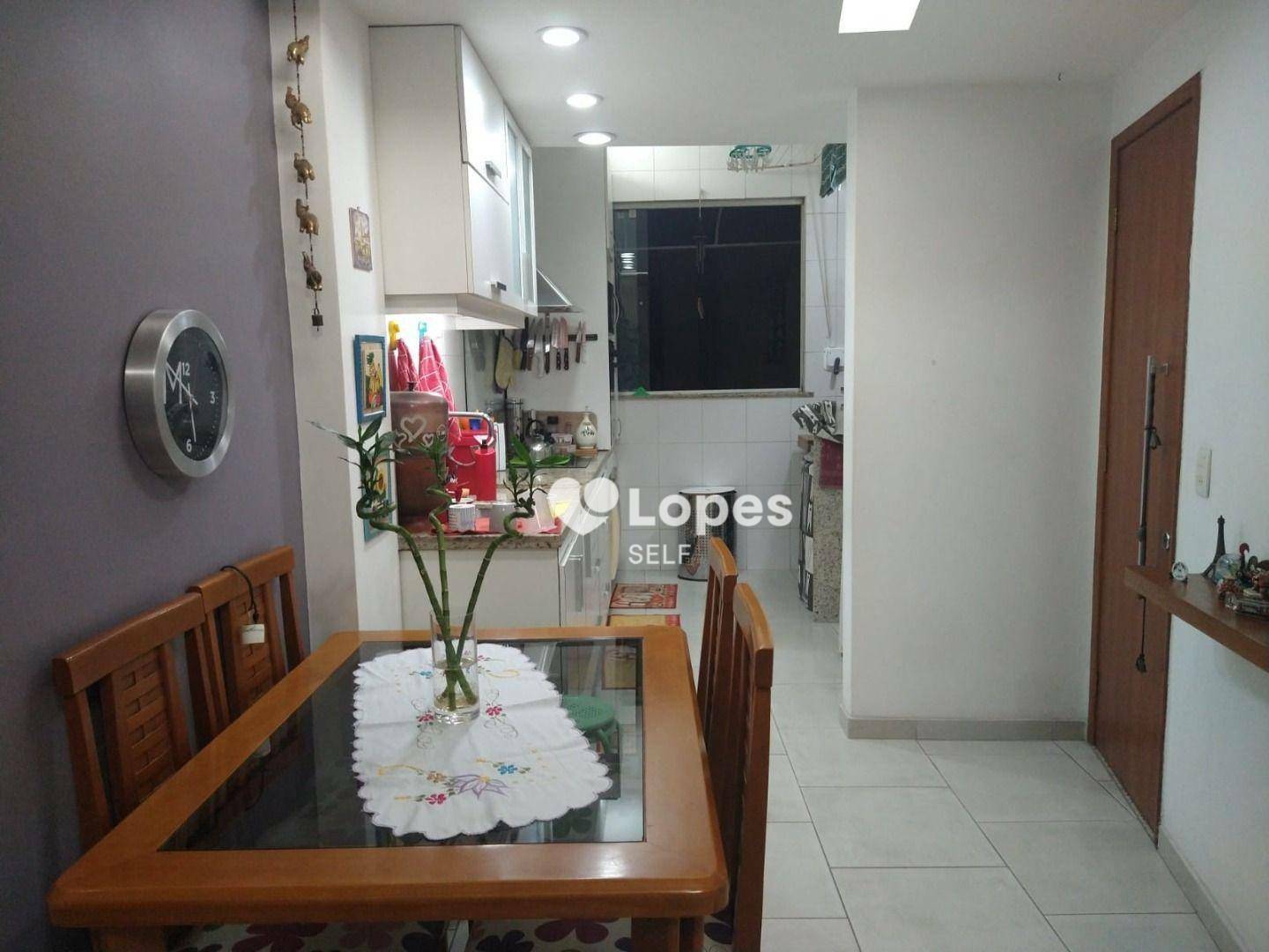 Apartamento à venda com 2 quartos, 71m² - Foto 3