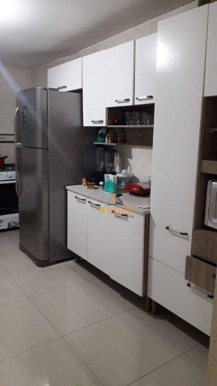 Sobrado à venda com 3 quartos, 230m² - Foto 12