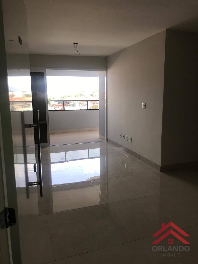 Apartamento à venda com 3 quartos, 92m² - Foto 2