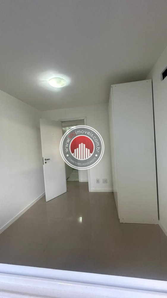 Apartamento à venda com 2 quartos, 72m² - Foto 13