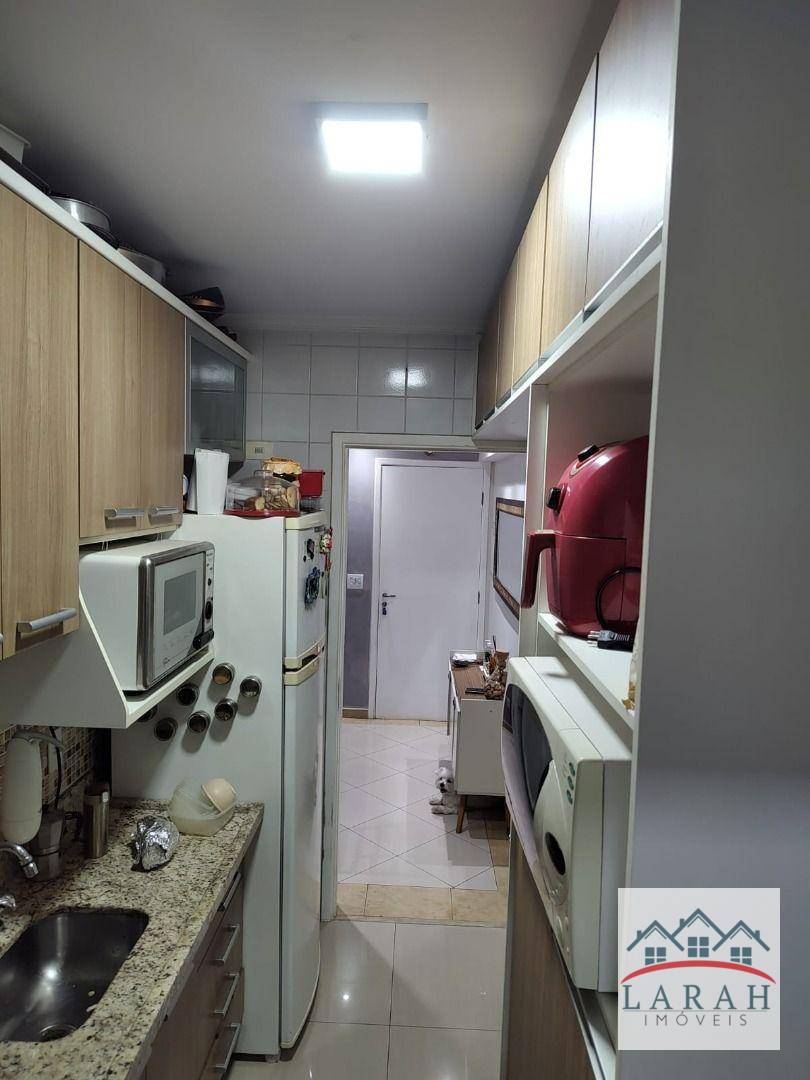 Apartamento à venda com 2 quartos, 60m² - Foto 10