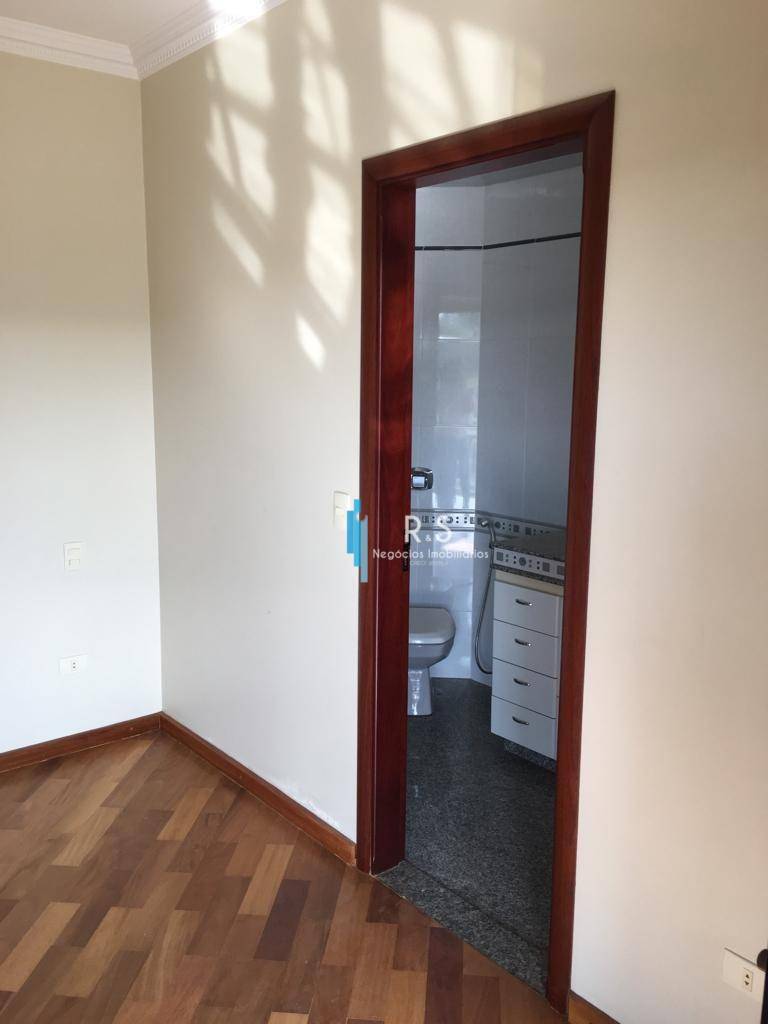 Casa de Condomínio à venda com 4 quartos, 400m² - Foto 52