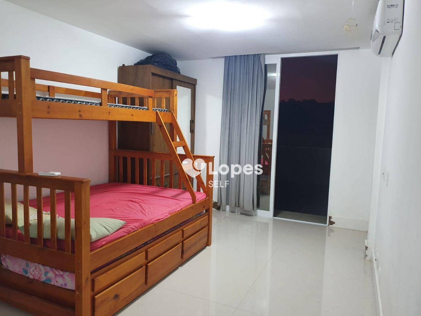 Casa à venda com 3 quartos, 285m² - Foto 13