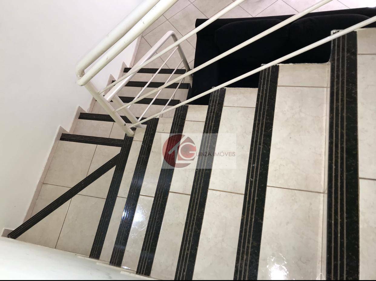 Cobertura para alugar com 2 quartos, 65m² - Foto 2