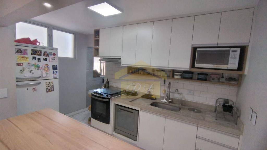 Apartamento à venda com 2 quartos, 72m² - Foto 8