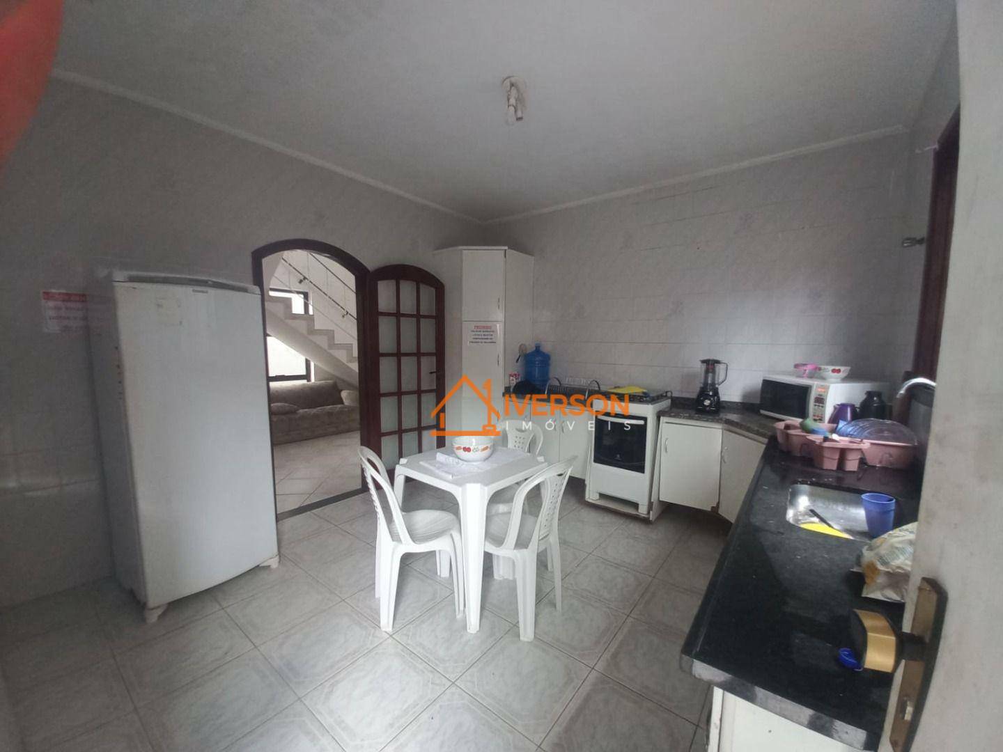 Sobrado à venda com 5 quartos, 300m² - Foto 5