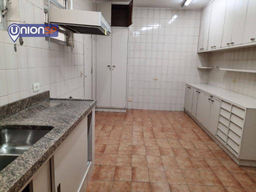 Apartamento à venda com 3 quartos, 139m² - Foto 9