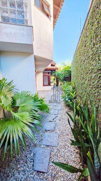 Casa à venda com 3 quartos, 467m² - Foto 37