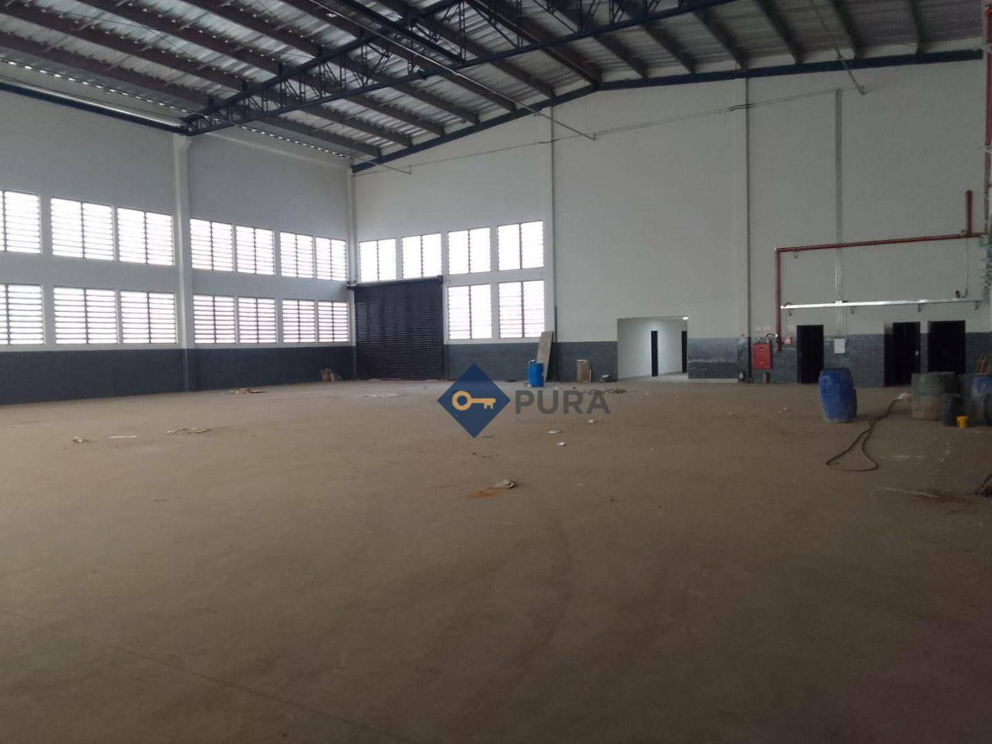 Depósito-Galpão-Armazém para alugar, 1600m² - Foto 8